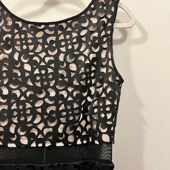 XSCAPE Long Laser Cut Middle Illusion Gown - Picture 7 of 10